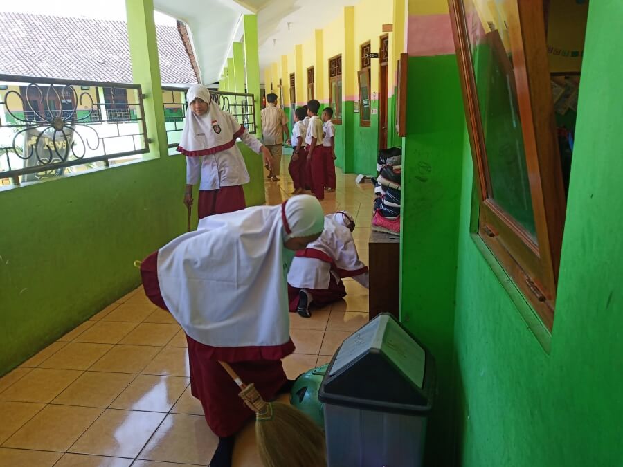 Hanya Islam Nak...