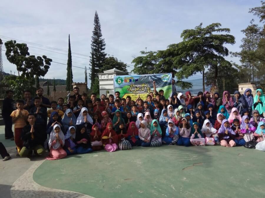 SD Islam International Al Abidin Surakarta mengadakan Camping Quran ke-5